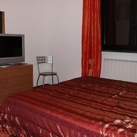 Relais St Gilles Ξενοδοχείο Verrès Εξωτερικό φωτογραφία