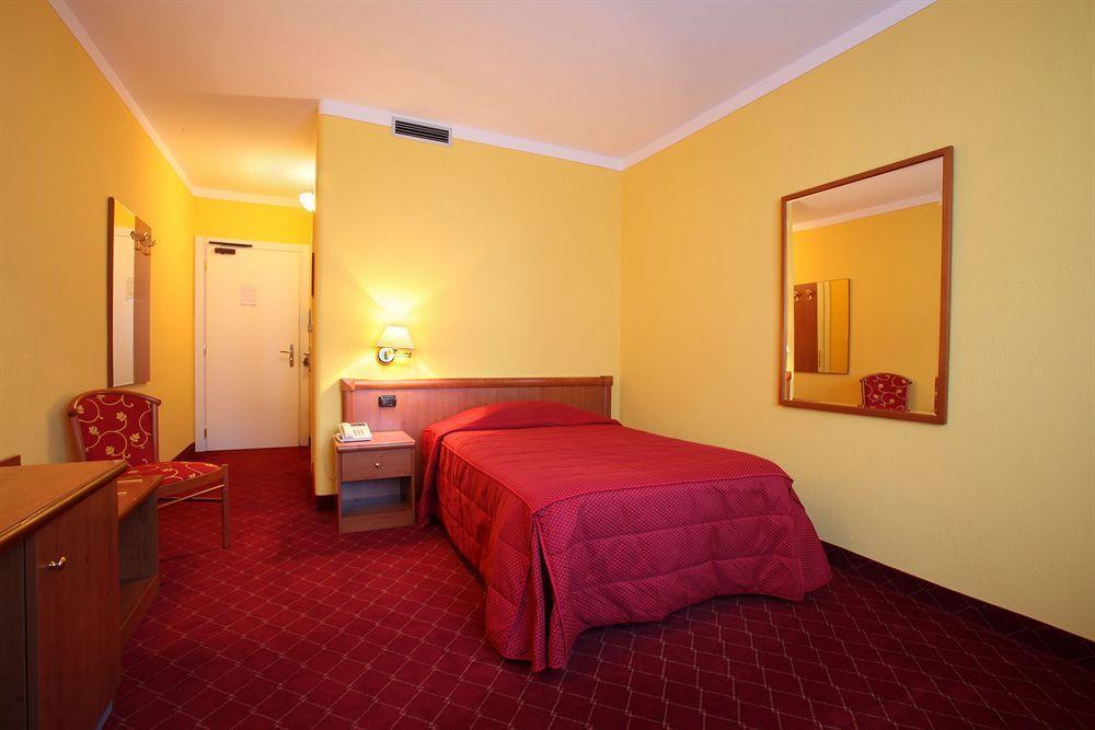 Relais St Gilles Ξενοδοχείο Verrès Εξωτερικό φωτογραφία