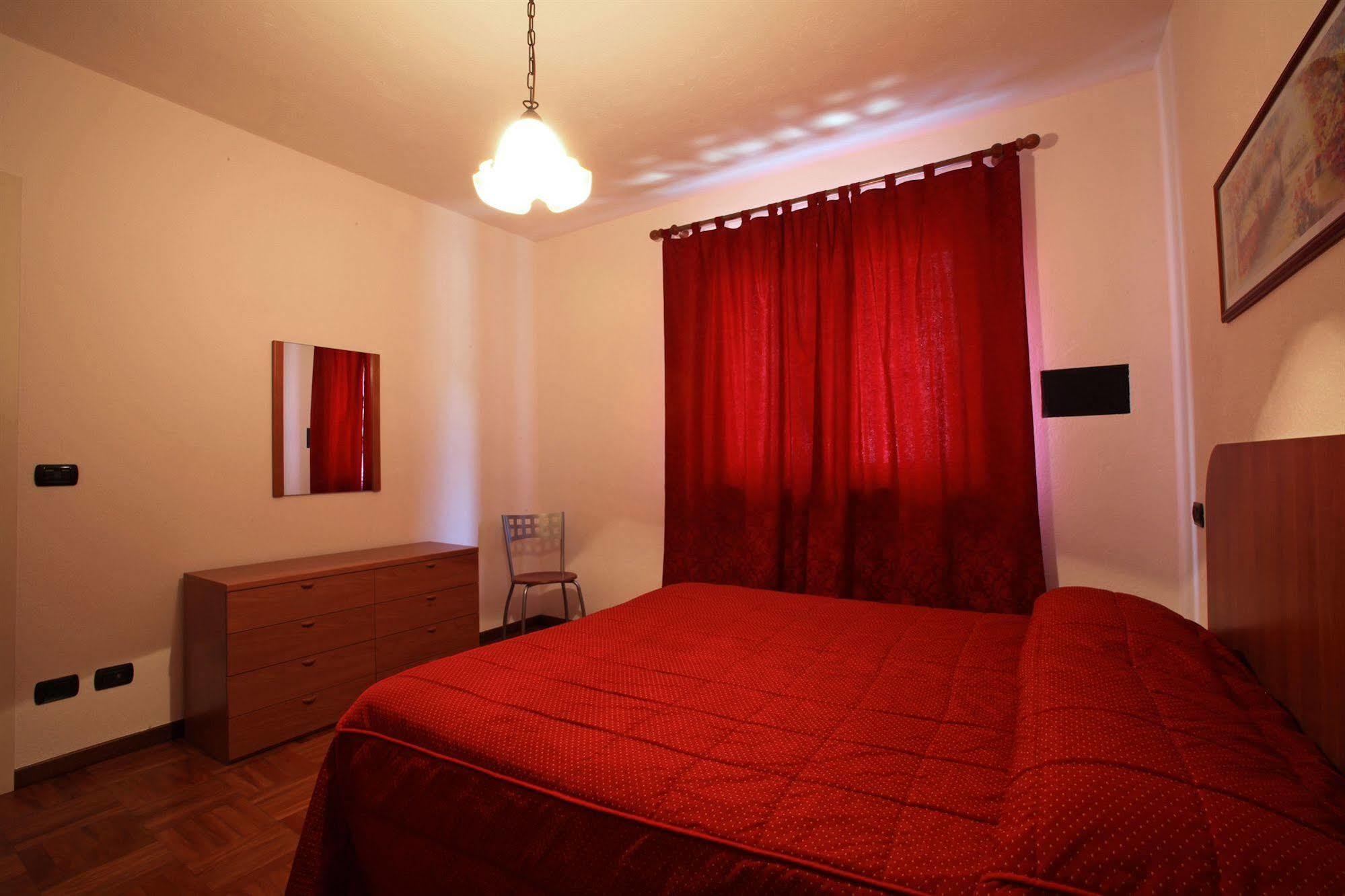 Relais St Gilles Ξενοδοχείο Verrès Εξωτερικό φωτογραφία